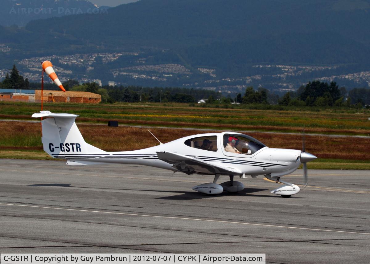 C-GSTR, 2006 Diamond DA-40 Diamond Star C/N 40.609, What a great looking aircraft.