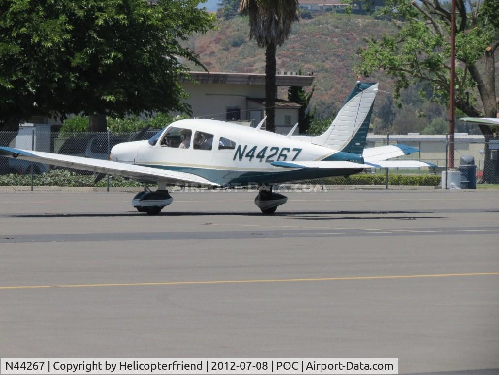N44267, 1974 Piper PA-28-151 C/N 28-7415611, Shutting down in transient parking
