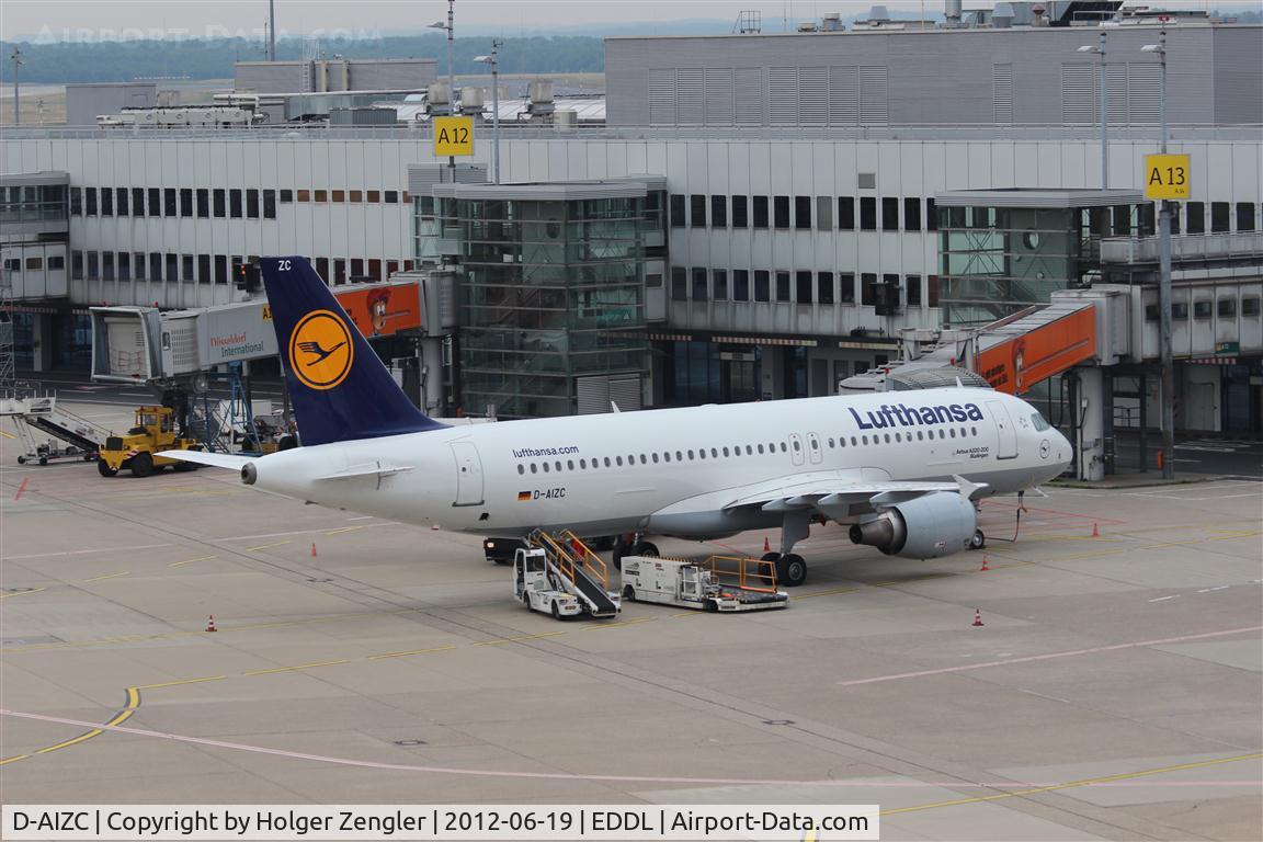 D-AIZC, 2009 Airbus A320-214 C/N 4153, Lufthansa´s 