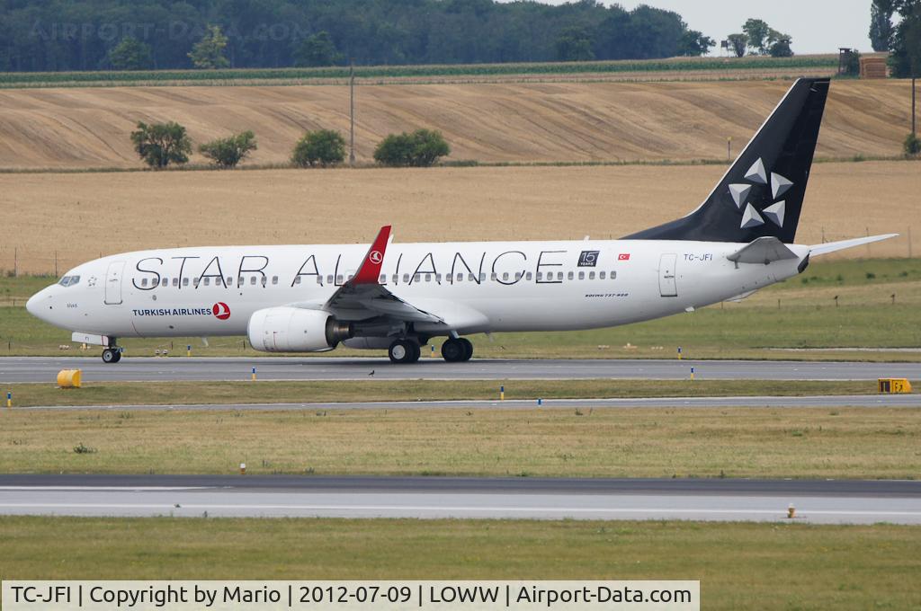 TC-JFI, 1999 Boeing 737-8F2 C/N 29771, Star Alliance cs