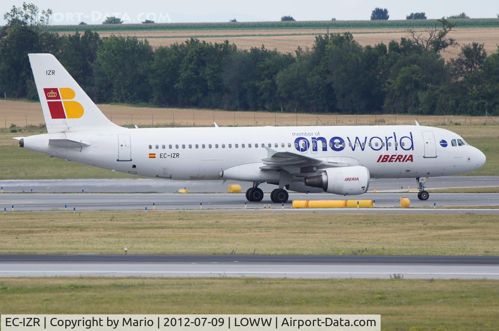 EC-IZR, 2004 Airbus A320-214 C/N 2242, One World cs