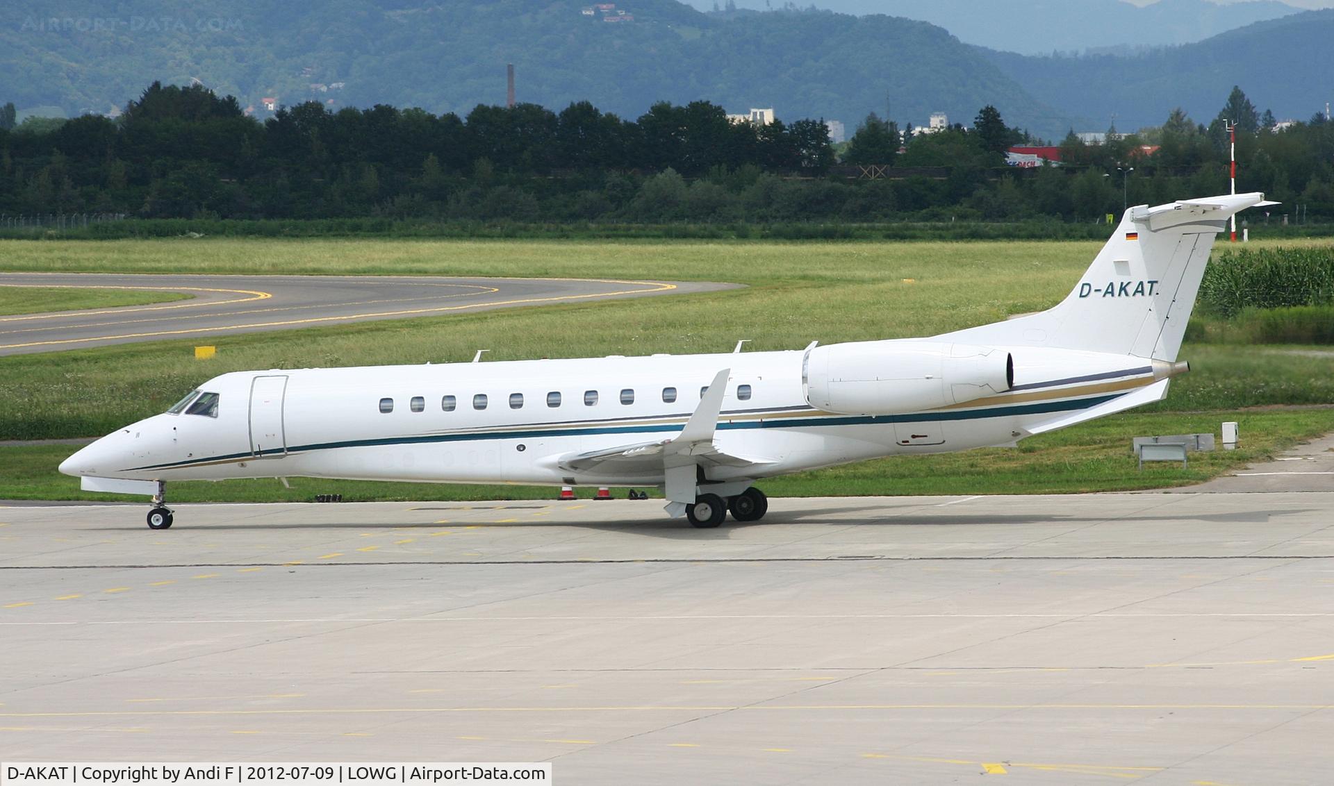 D-AKAT, 2008 Embraer EMB-135BJ Legacy 600 C/N 14501038, Stuttgarter Flugdienst (SFD) Embraer ERJ-135BJ Legacy 600