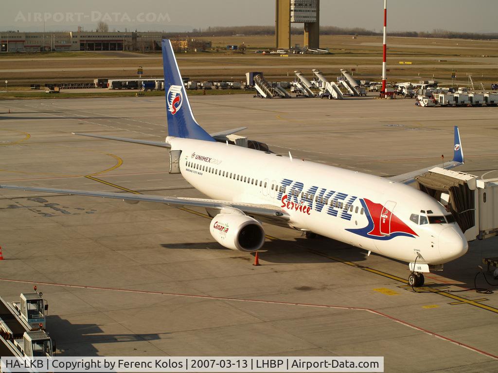 HA-LKB, 2004 Boeing 737-86Q C/N 30294, Ferihegy