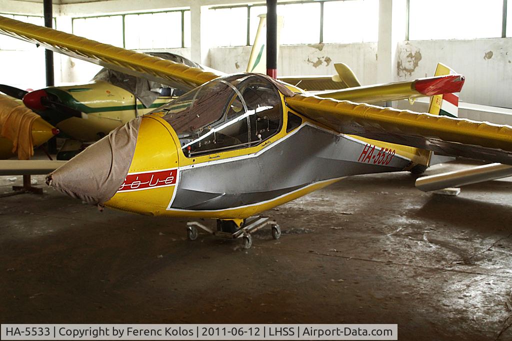 HA-5533, 1987 Rubik R-26SU Góbé 82 C/N AA800049, Szandaszöllös