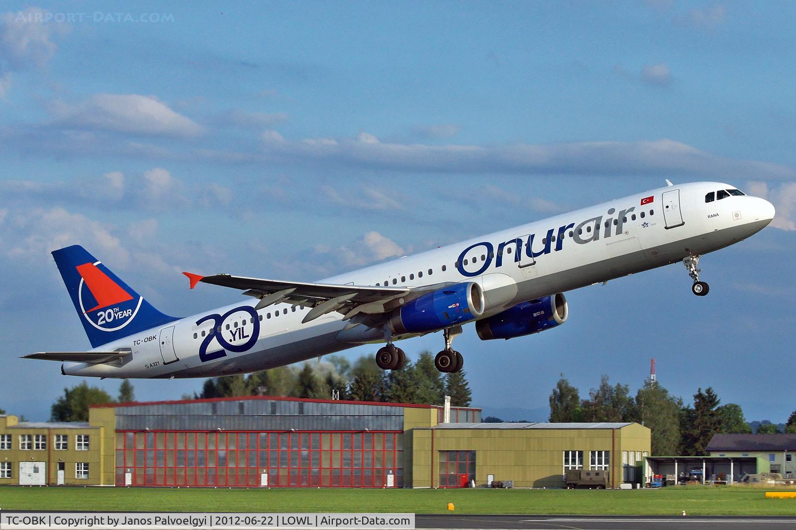 TC-OBK, 1998 Airbus A321-231 C/N 792, OnurAir Airbus A321-231 take off in LOWL/LNZ