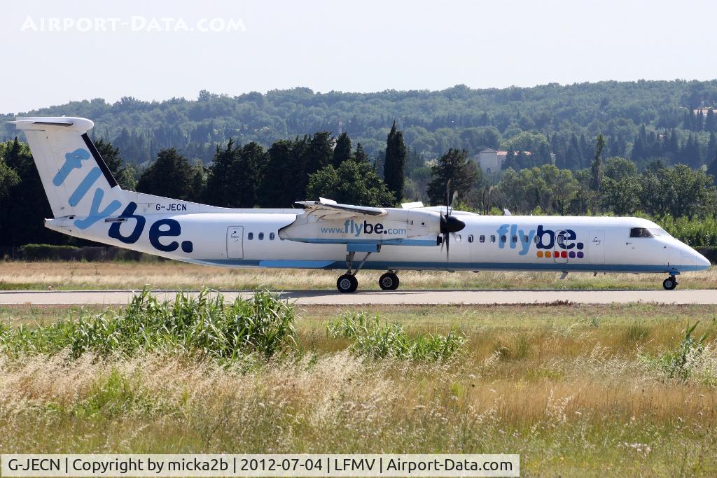 G-JECN, 2005 De Havilland Canada DHC-8-402Q Dash 8 C/N 4120, Taxiing