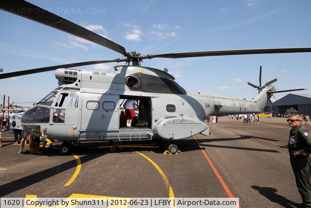 1620, Aérospatiale SA-330B Puma C/N 1620, Static display during LFBY Open Day 2012