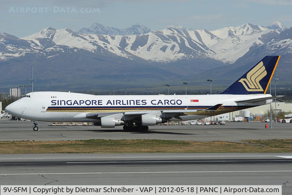 9V-SFM, 2003 Boeing 747-412F/SCD C/N 32898, Singapore Airlines Boeing 747-400