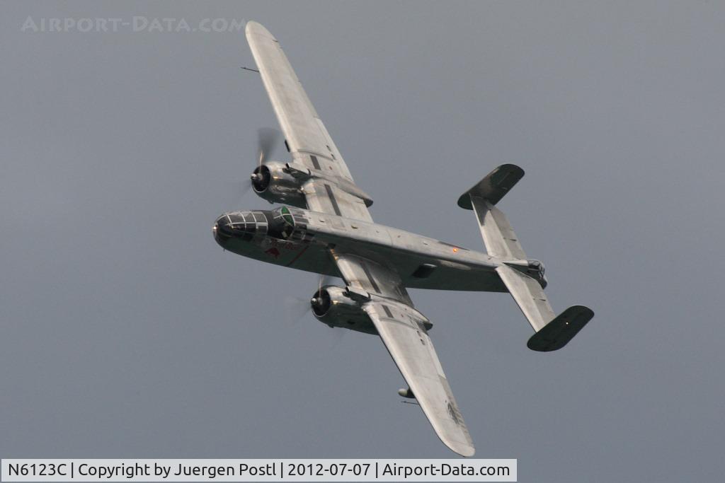 N6123C, 1945 North American B-25J-30-NC Mitchell Mitchell C/N 108-47647, Scalaria 2012