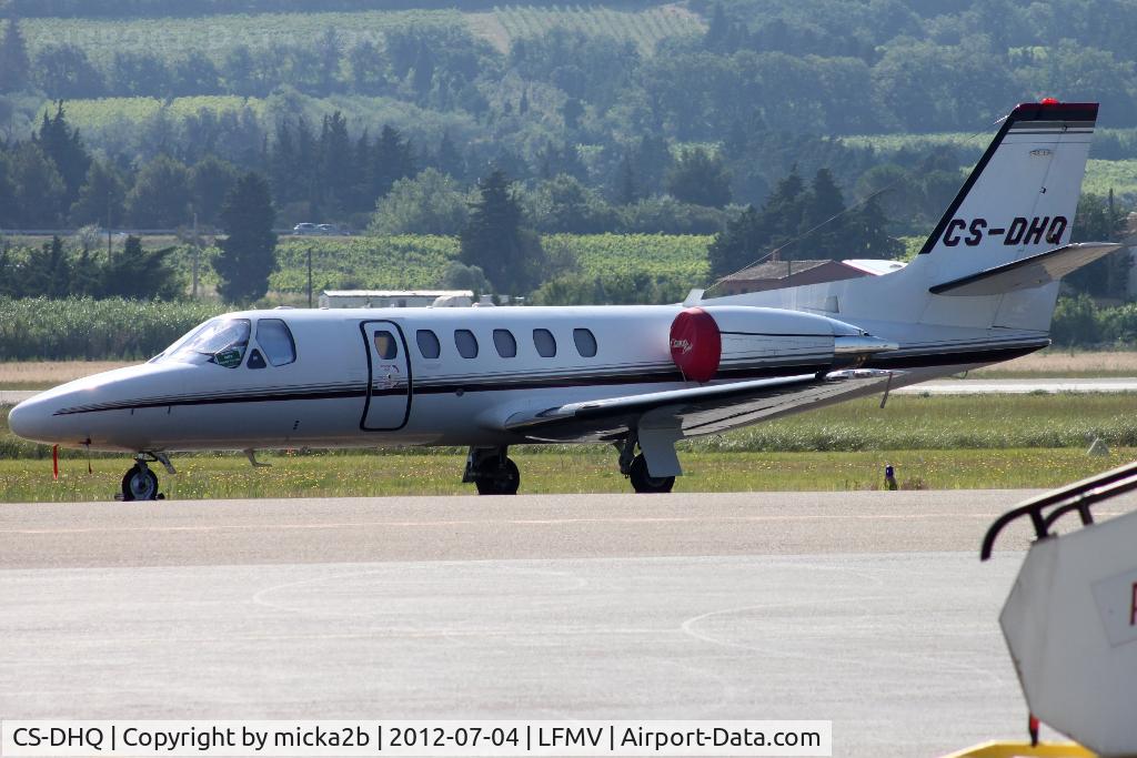 CS-DHQ, 2005 Cessna 550 Citation Bravo C/N 550-1109, Parked