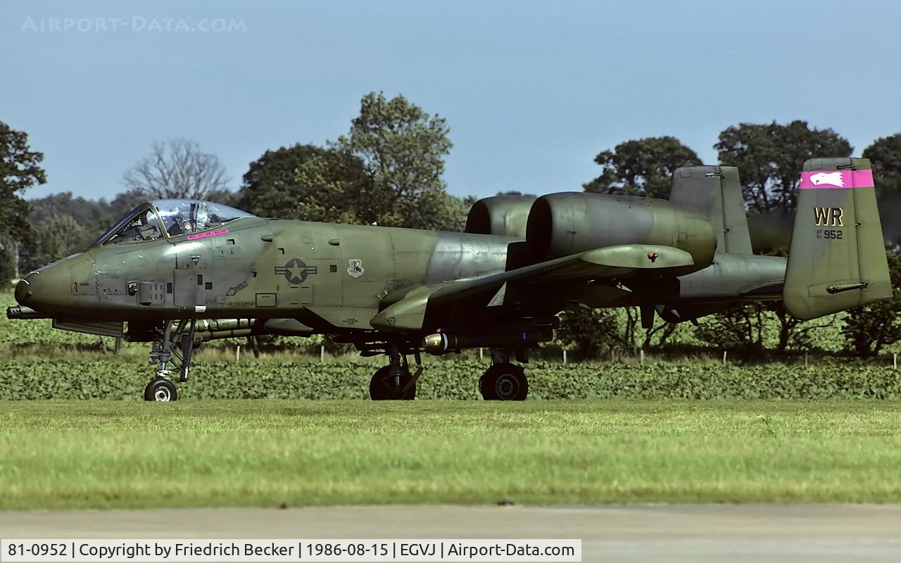 81-0952, 1981 Fairchild Republic A-10A Thunderbolt II C/N A10-0647, departure from RAF Bentwaters