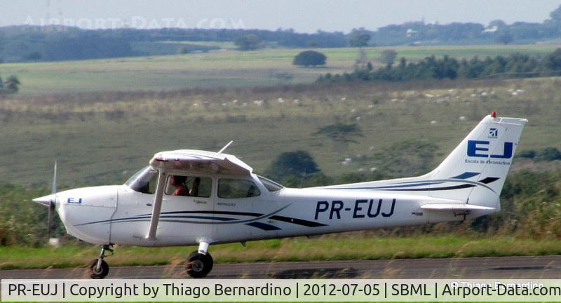 PR-EUJ, Cessna 172 C/N Not found PR-EUJ, Another land in Marília
