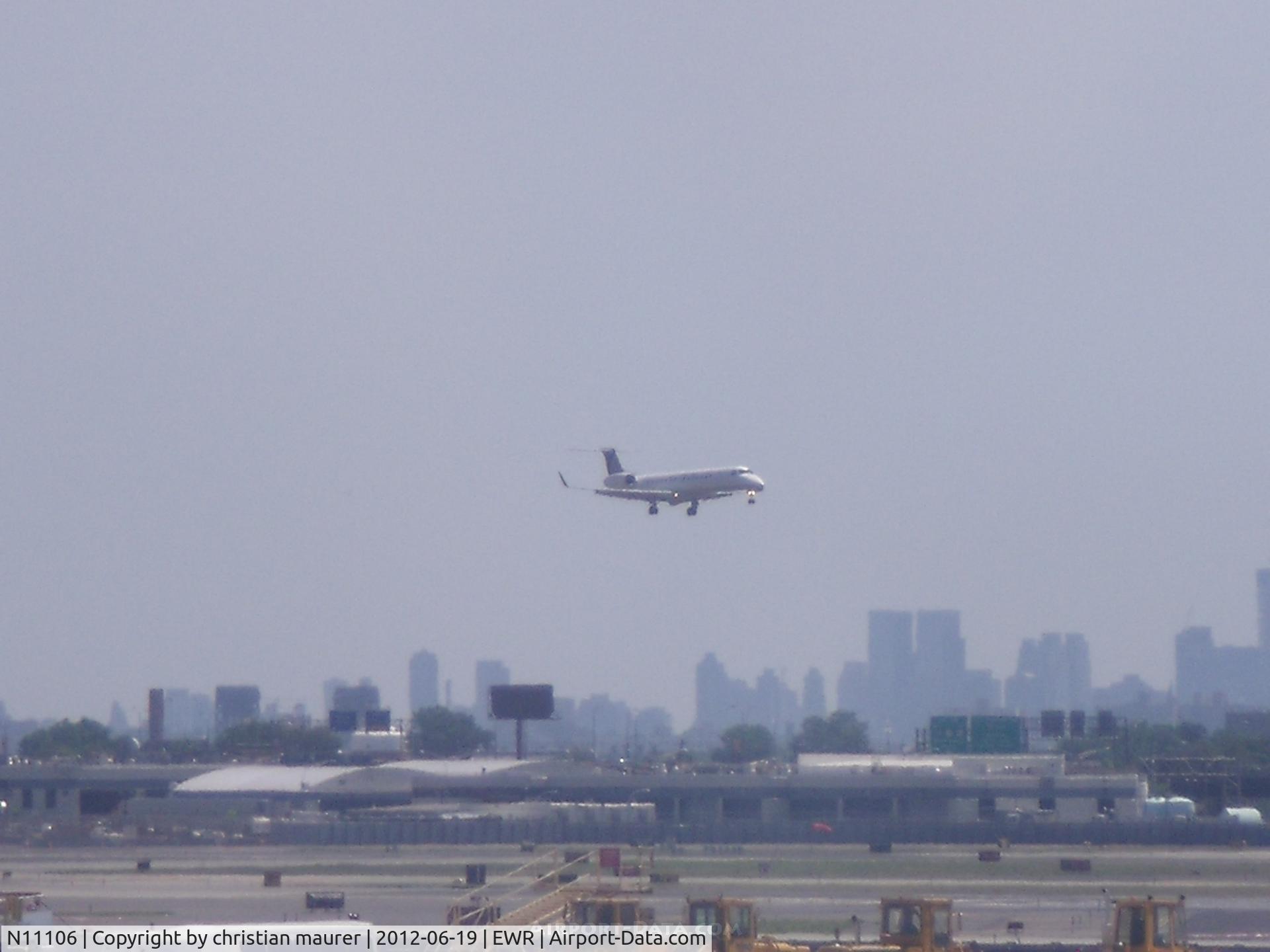 N11106, 2002 Embraer ERJ-145XR (EMB-145XR) C/N 145650, erj-145 landing