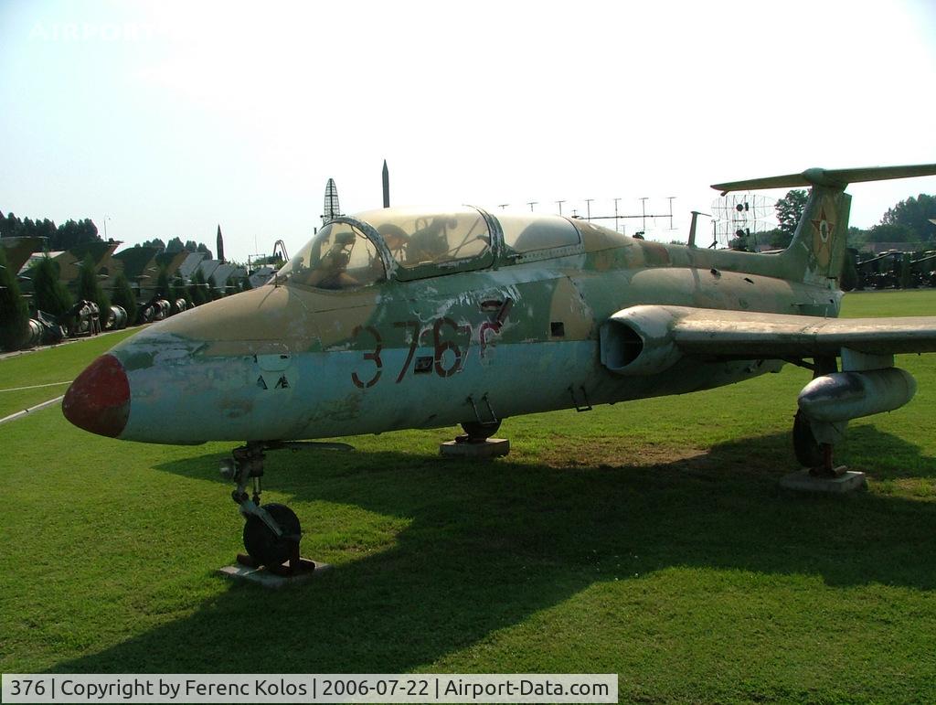 376, 1965 Aero L-29 Delfin C/N 591376, Kecel