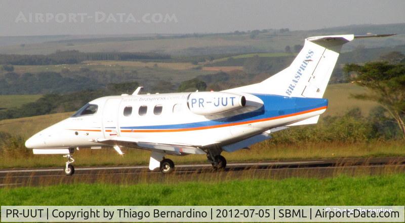 PR-UUT, 2009 Embraer EMB-500 Phenom 100 C/N 50000093, Landing in Marília