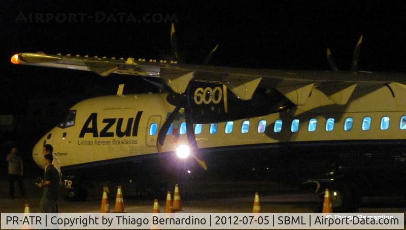 PR-ATR, 2011 ATR 72-600 C/N 966, PR-ATR at night in Marília, sorry about the bad quality