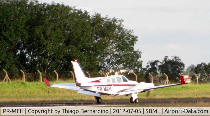 PR-MEH, Beechcraft B58 C/N Not found PR-MEH, Beautiful!