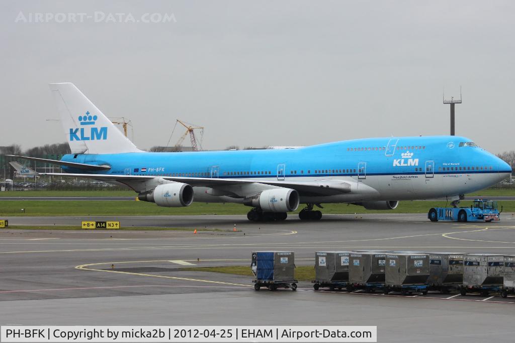 PH-BFK, 1991 Boeing 747-406BC C/N 25087, Taxiing