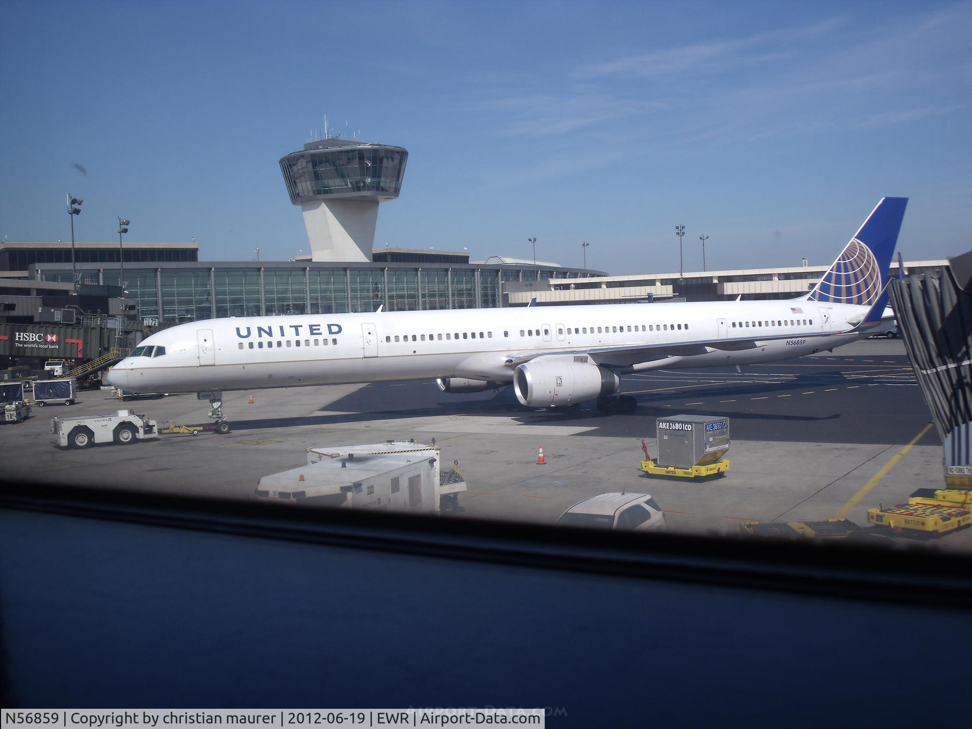N56859, 2004 Boeing 757-324 C/N 32818, boeing 757
