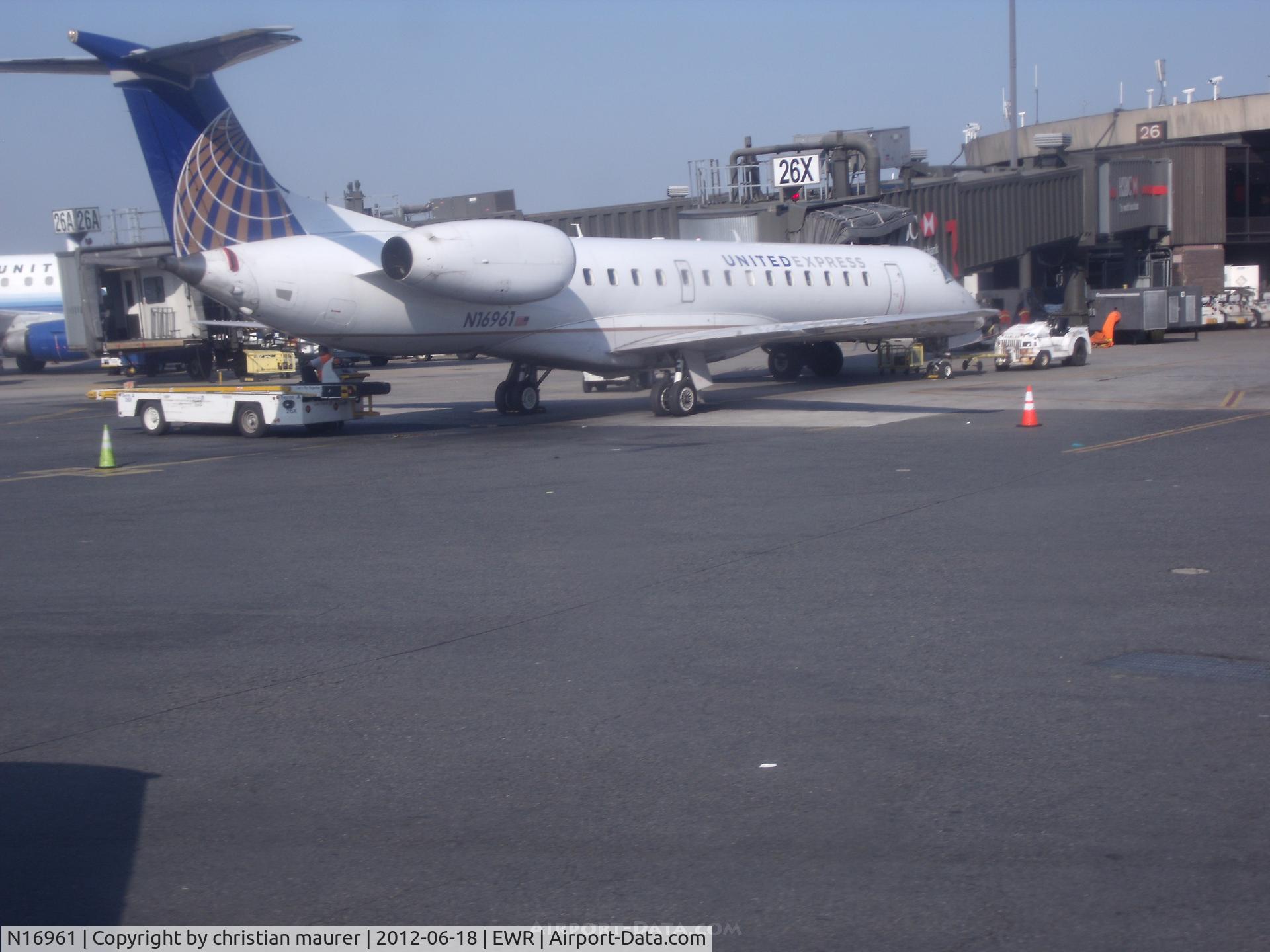N16961, 1999 Embraer ERJ-145LR (EMB-145LR) C/N 145103, erj-145