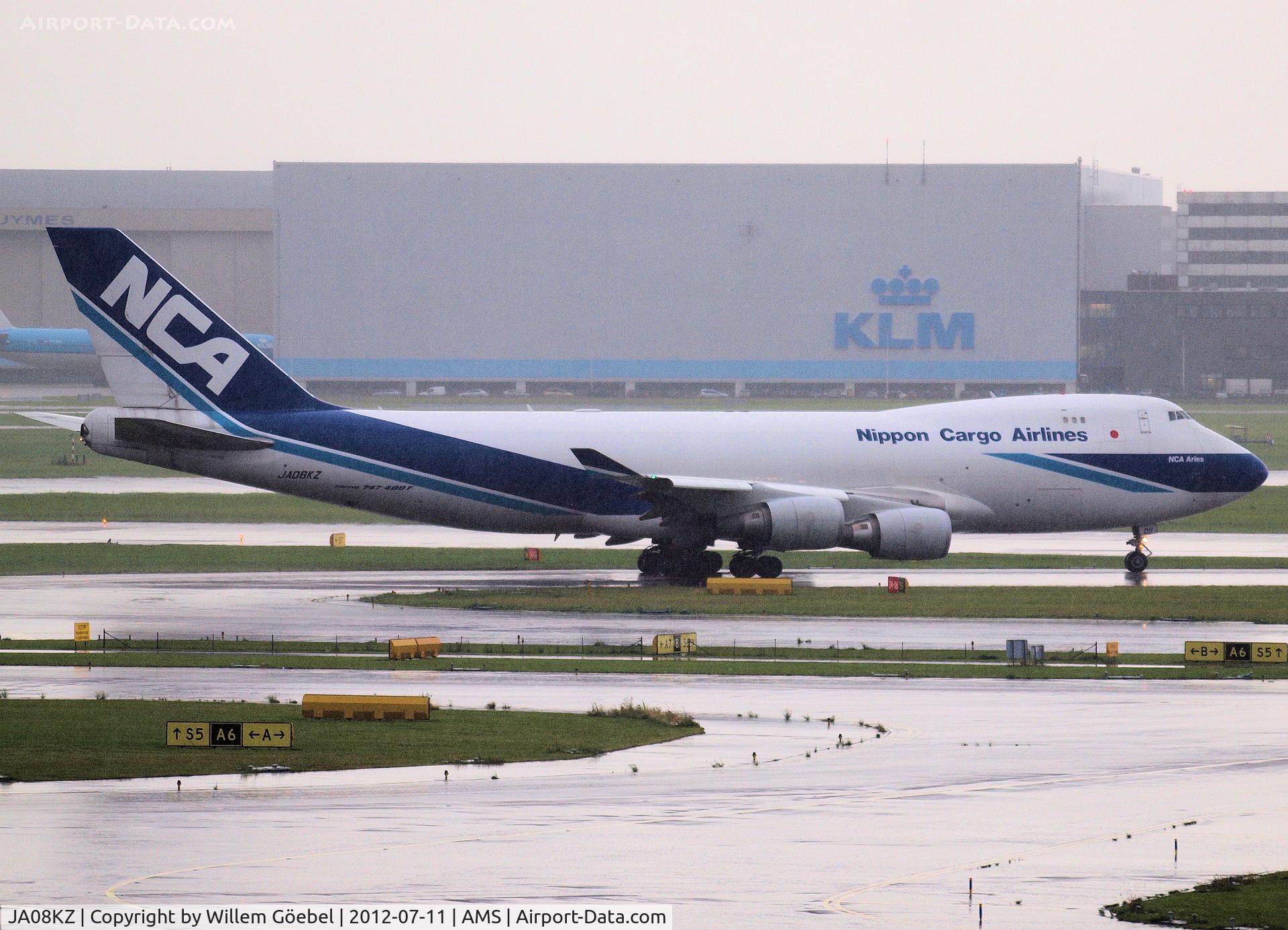 JA08KZ, 2008 Boeing 747-4KZF C/N 36135, Taxi to runway 24 of Schiphol Airport