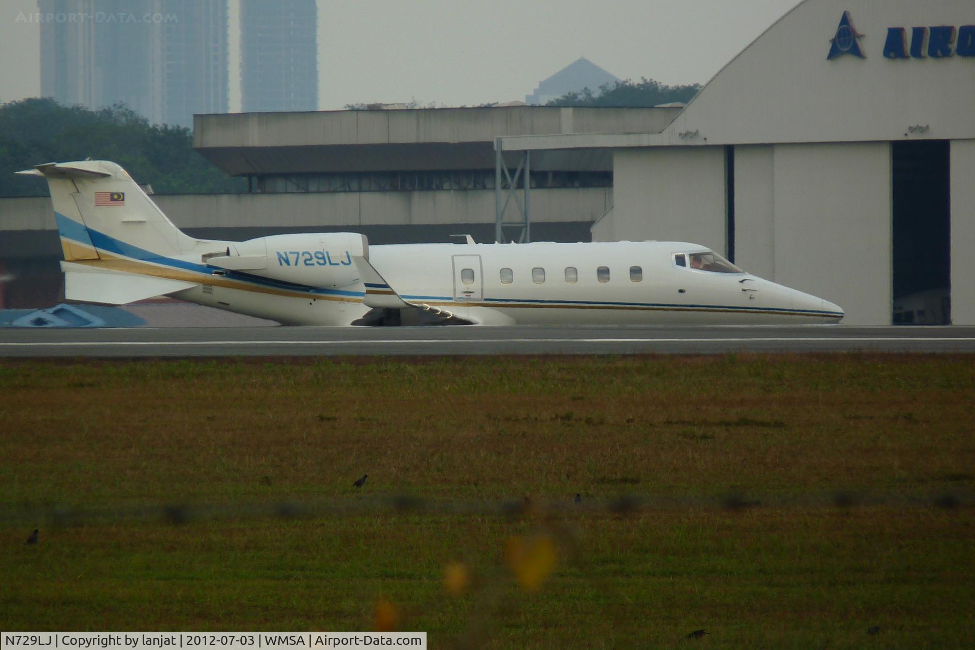 N729LJ, 2006 Learjet 60 C/N 298, Evening