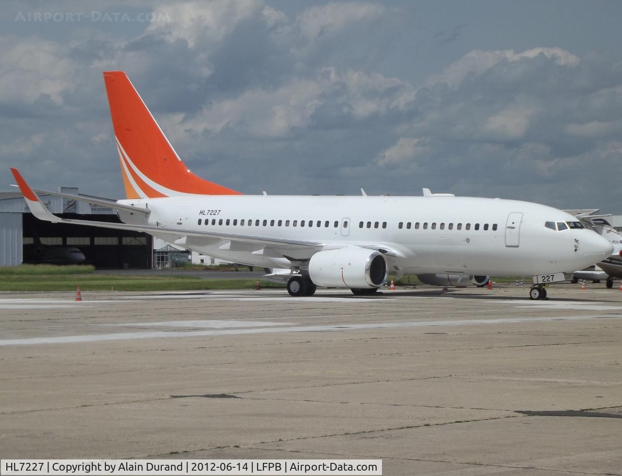 HL7227, 2006 Boeing 737-7HF C/N 35977, resurrecting the rego once allocated to an Asiana 737-400, the BBJ was in fact taken up new by Luxury Ocean as VP-CLL and then served Sapphire LLC as N888AQ before joining Hanwha Chemical Corp.