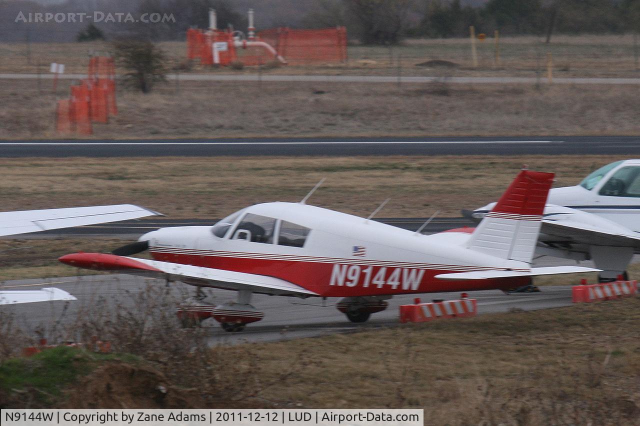 N9144W, 1966 Piper PA-28-235 C/N 28-10765, At Decatur Municipal
