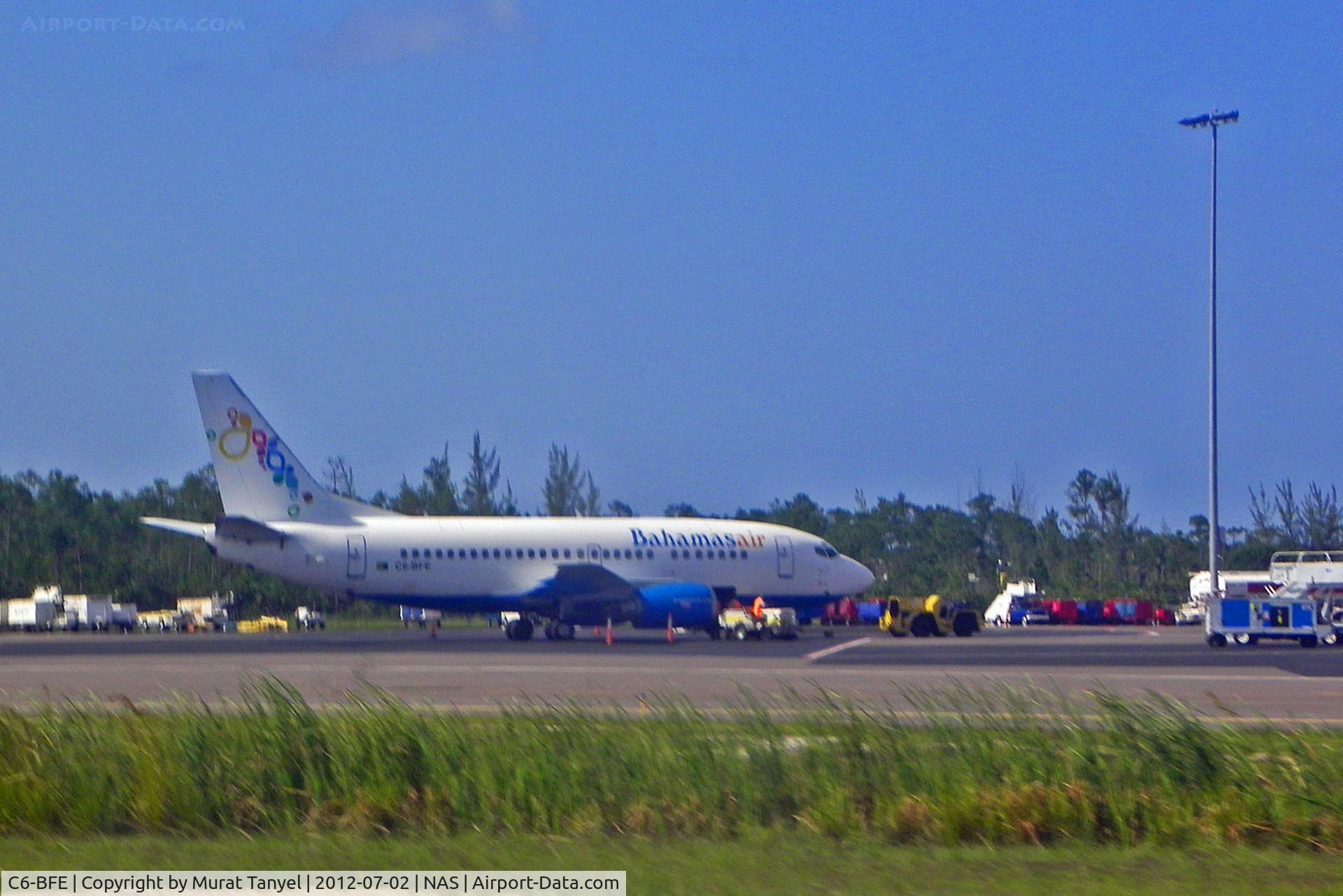 C6-BFE, 1993 Boeing 737-5H6 C/N 26450, On the tarmac as we take off from NAS
