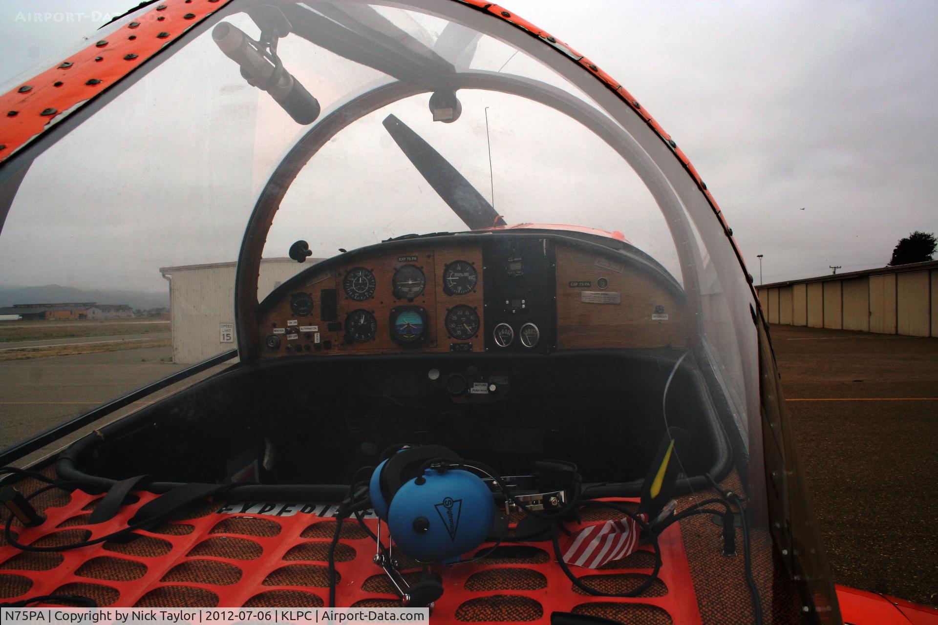 N75PA, 1975 Bowers Model 4 C/N 4-1, Cockpit