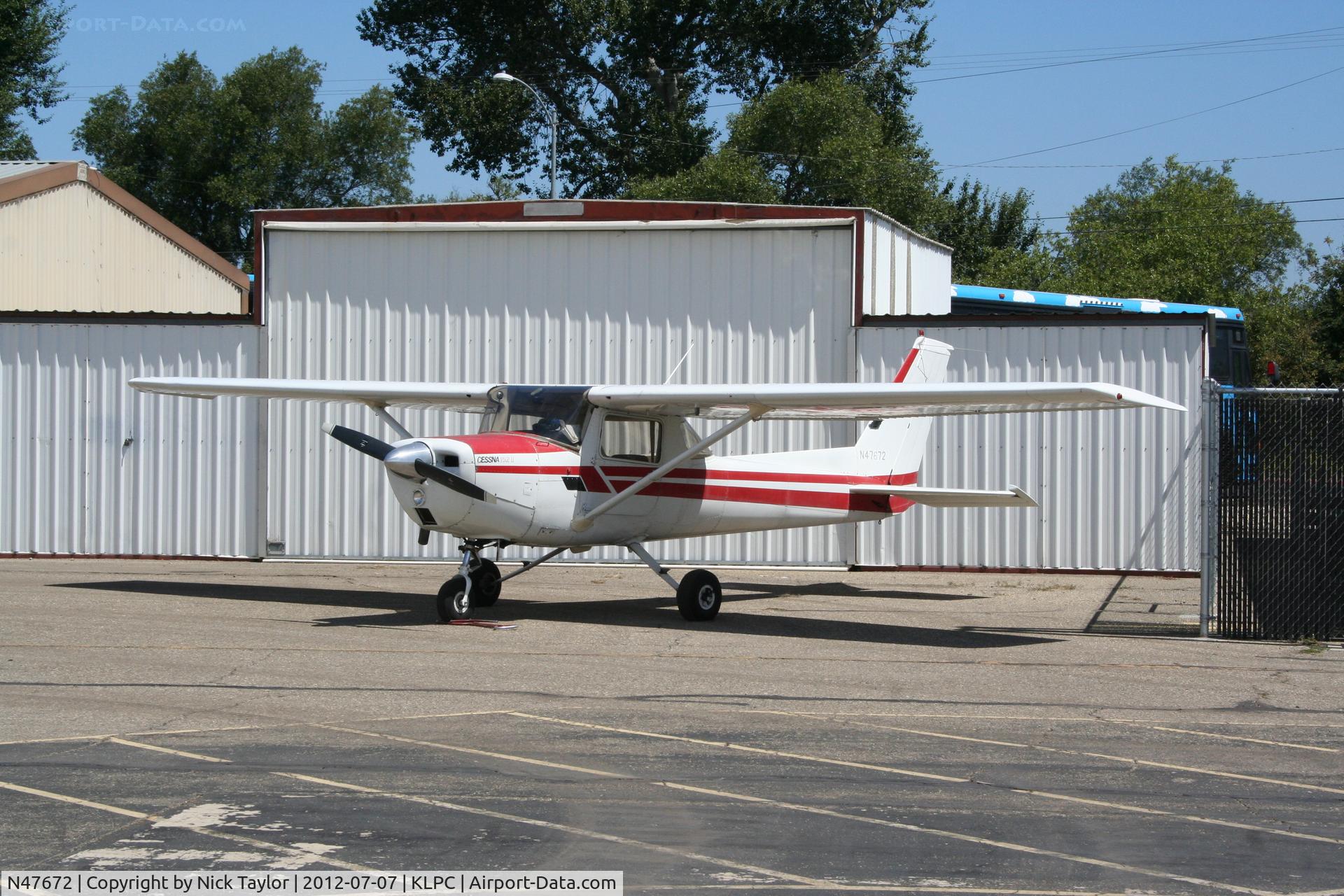 N47672, 1979 Cessna 152 C/N 15283243, Parked during the Lompoc Piper Cub fly in 2012