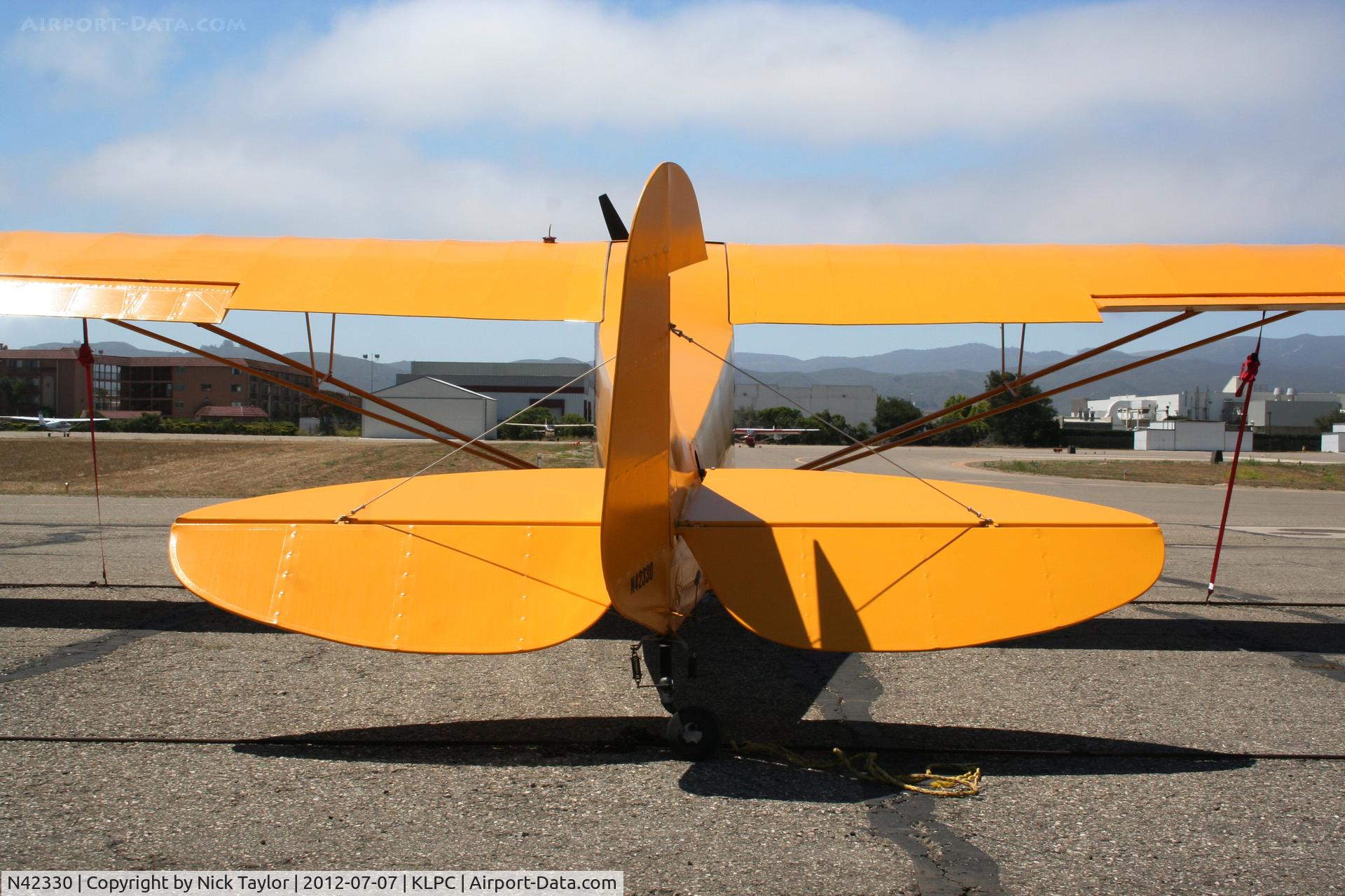 N42330, 1941 Piper J3C-65 Cub Cub C/N 14580, Lompoc Piper Cub fly in 2012