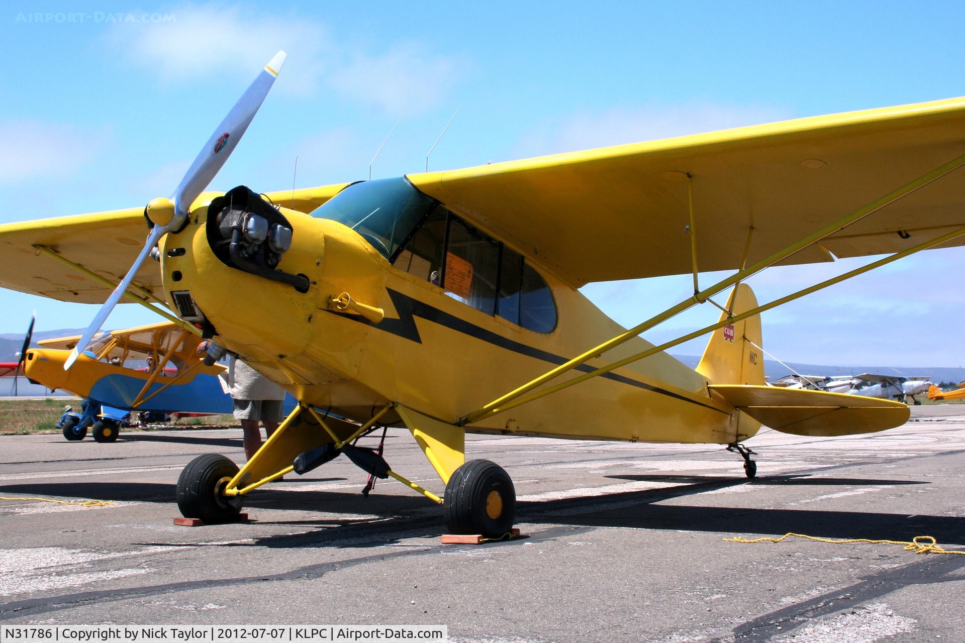 N31786, Piper J3F-65 C/N 5314, Lompoc Piper Cub fly in 2012