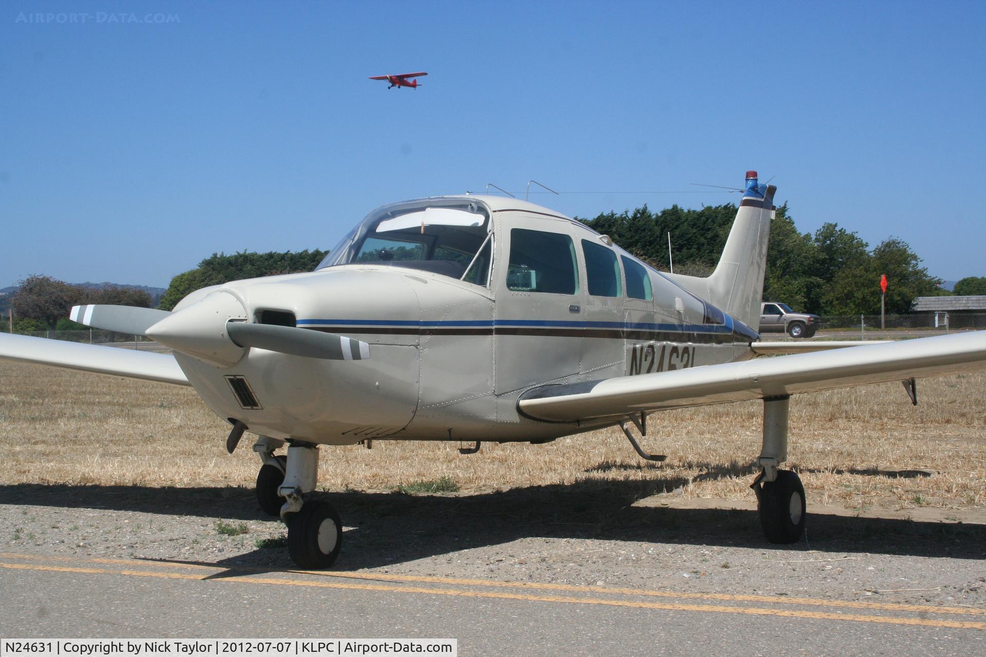 N24631, 1973 Beech C23 Sundowner 180 C/N M-1459, Parked on the south side