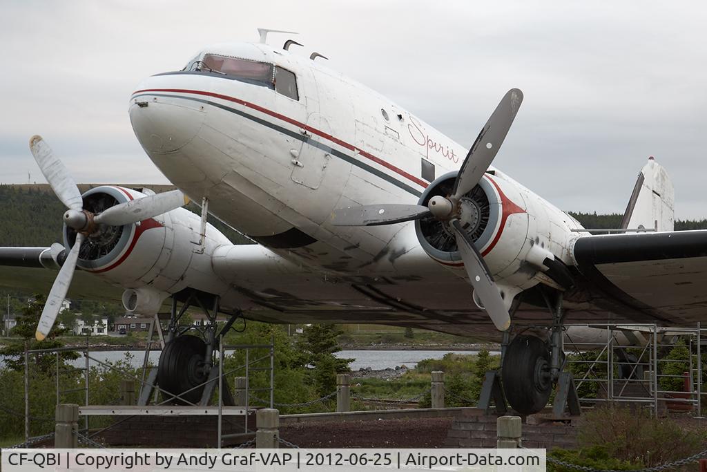CF-QBI, 1944 Douglas DC-3 C/N 6179, Air Labrador DC3