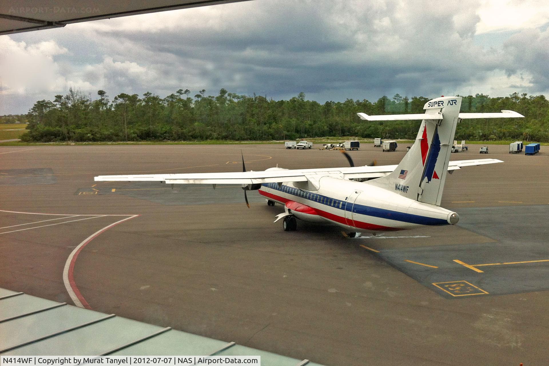N414WF, 1994 ATR 72-212 C/N 414, Departing from gate at NAS