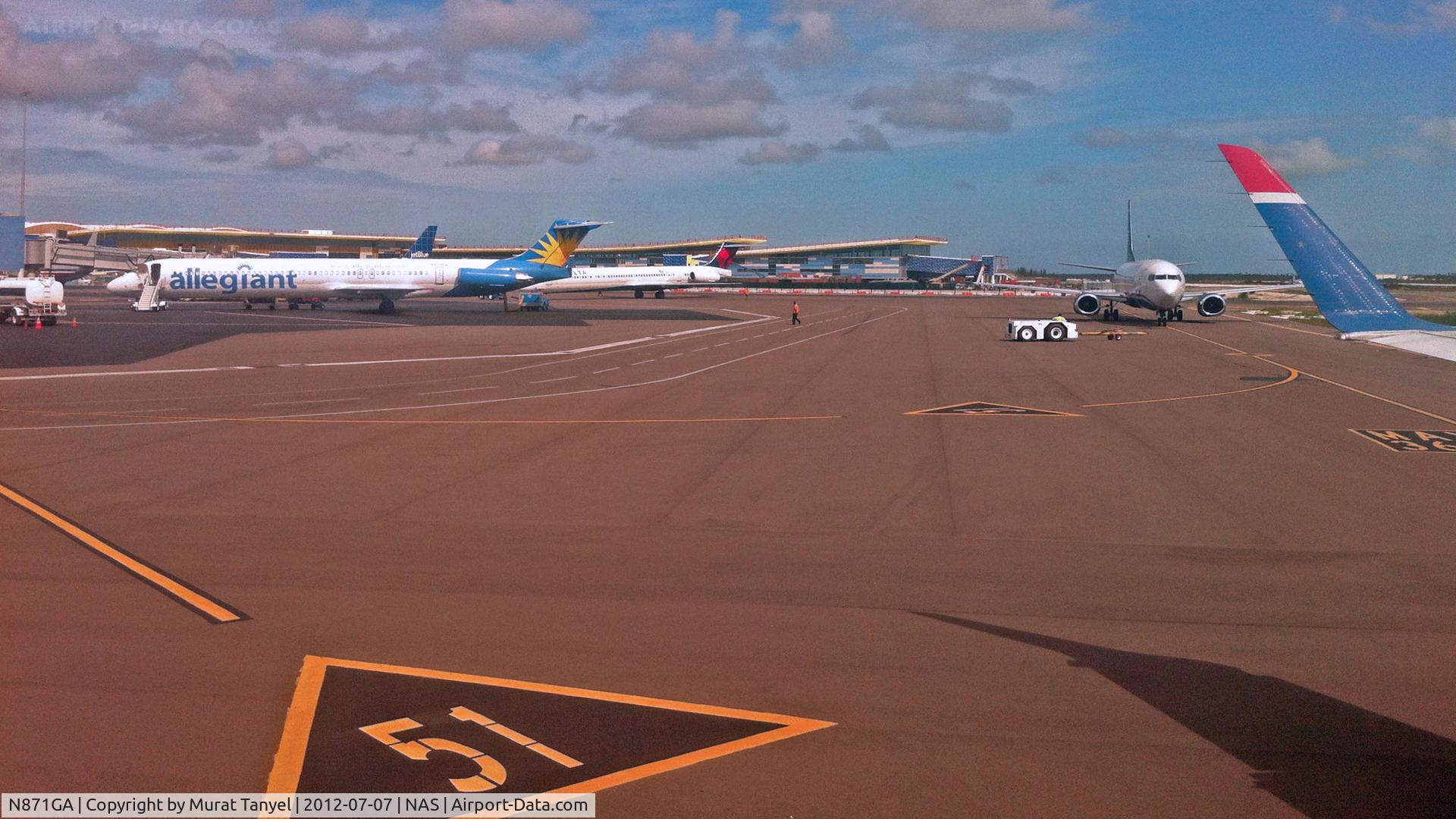 N871GA, 1996 McDonnell Douglas MD-83 (DC-9-83) C/N 53192, Wish we were on that direct flight to PIT!