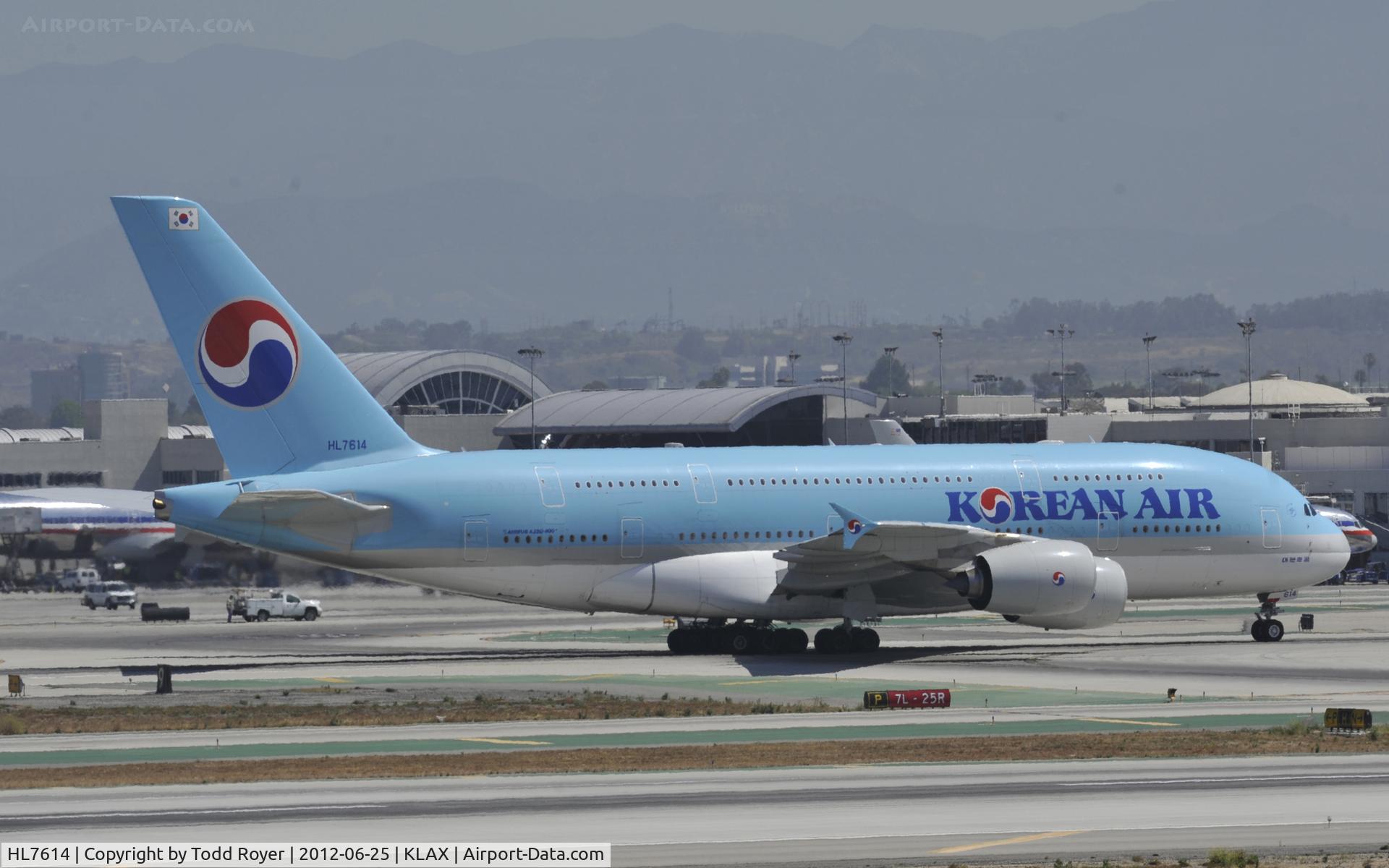 HL7614, 2011 Airbus A380-861 C/N 068, Taxiing to gate after arriving at LAX on 25L