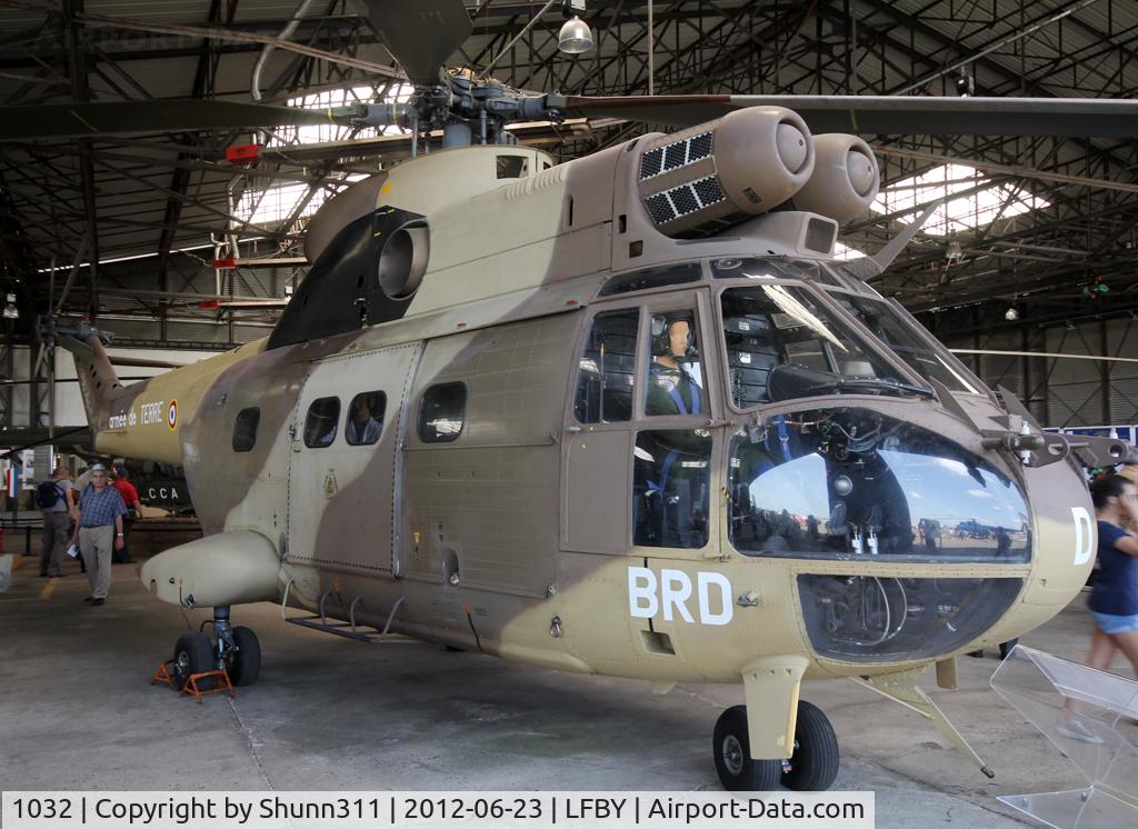 1032, Aérospatiale SA-330B Puma C/N 1032, Preserved by Dax ALAT Museum and seen during Open Day 2012