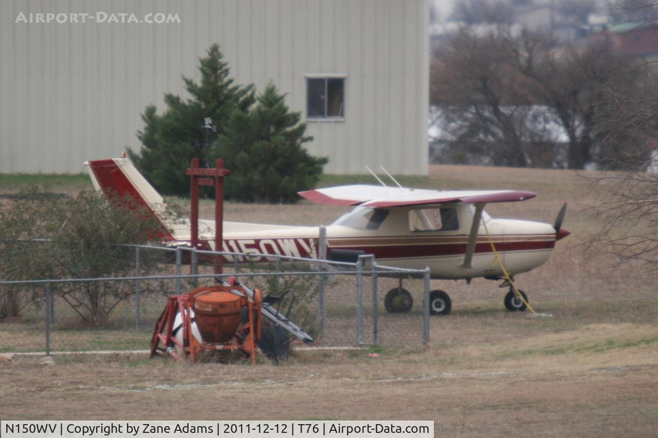 N150WV, 1971 Cessna 150L C/N 15072848, At Rhome Meadows Airport