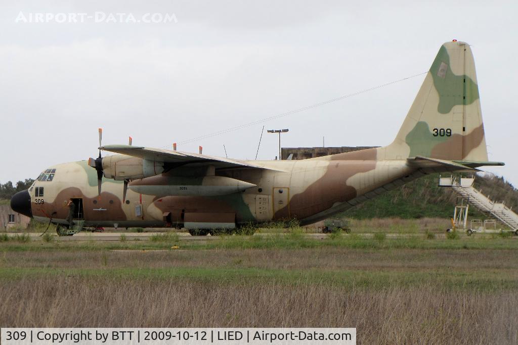309, Lockheed C-130E Karnaf Hercules C/N 382-3943, Prepare to departure
