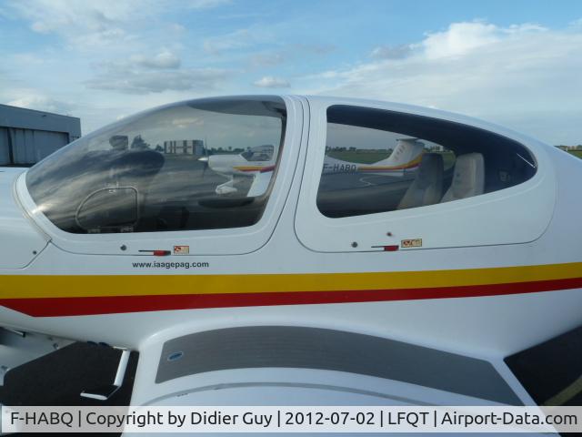 F-HABQ, Diamond DA-40D Diamond Star C/N D4.134, On EPAG apron, Merville airfield.