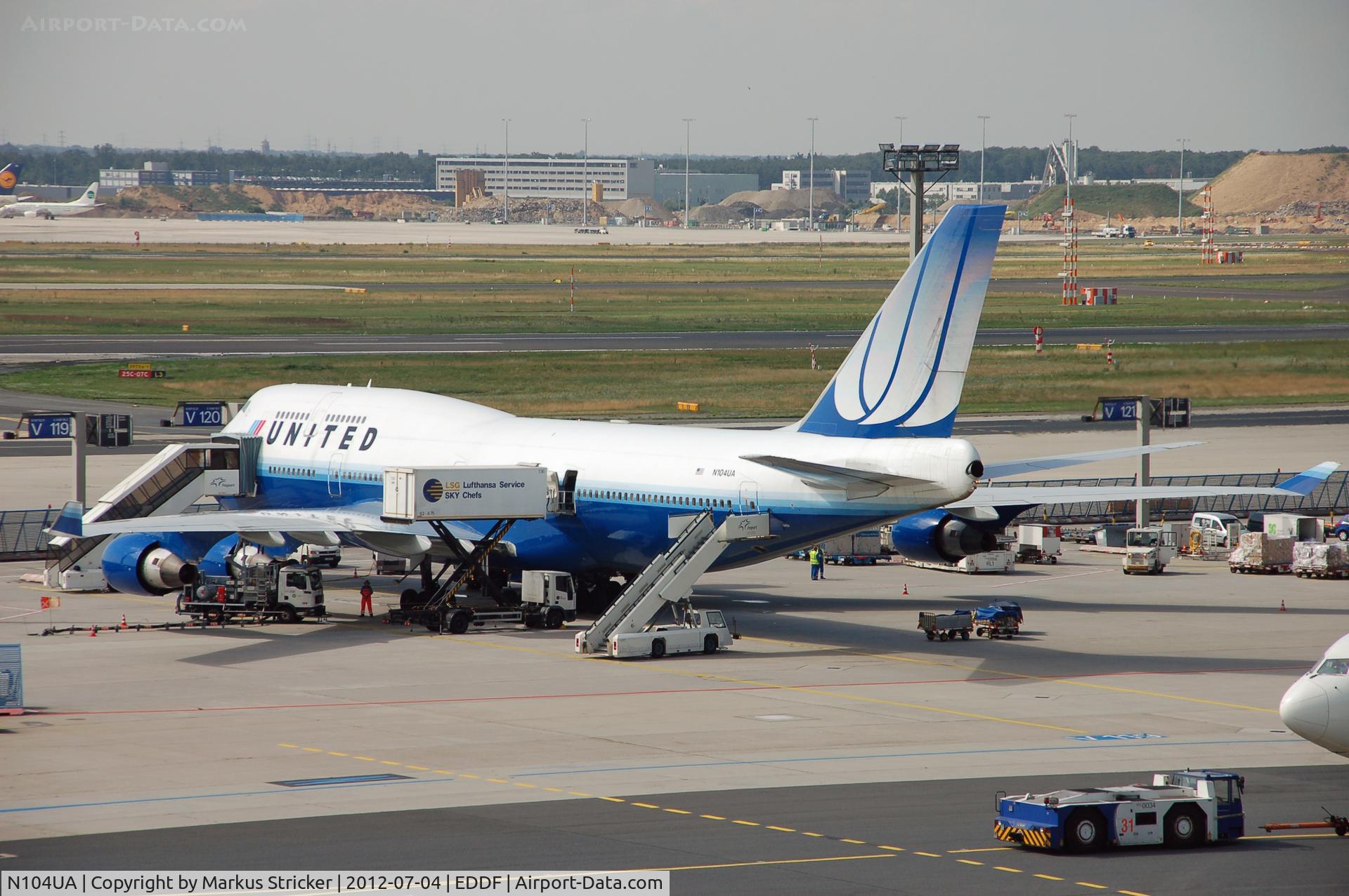 N104UA, 1998 Boeing 747-422 C/N 26902, Boeing 747-400