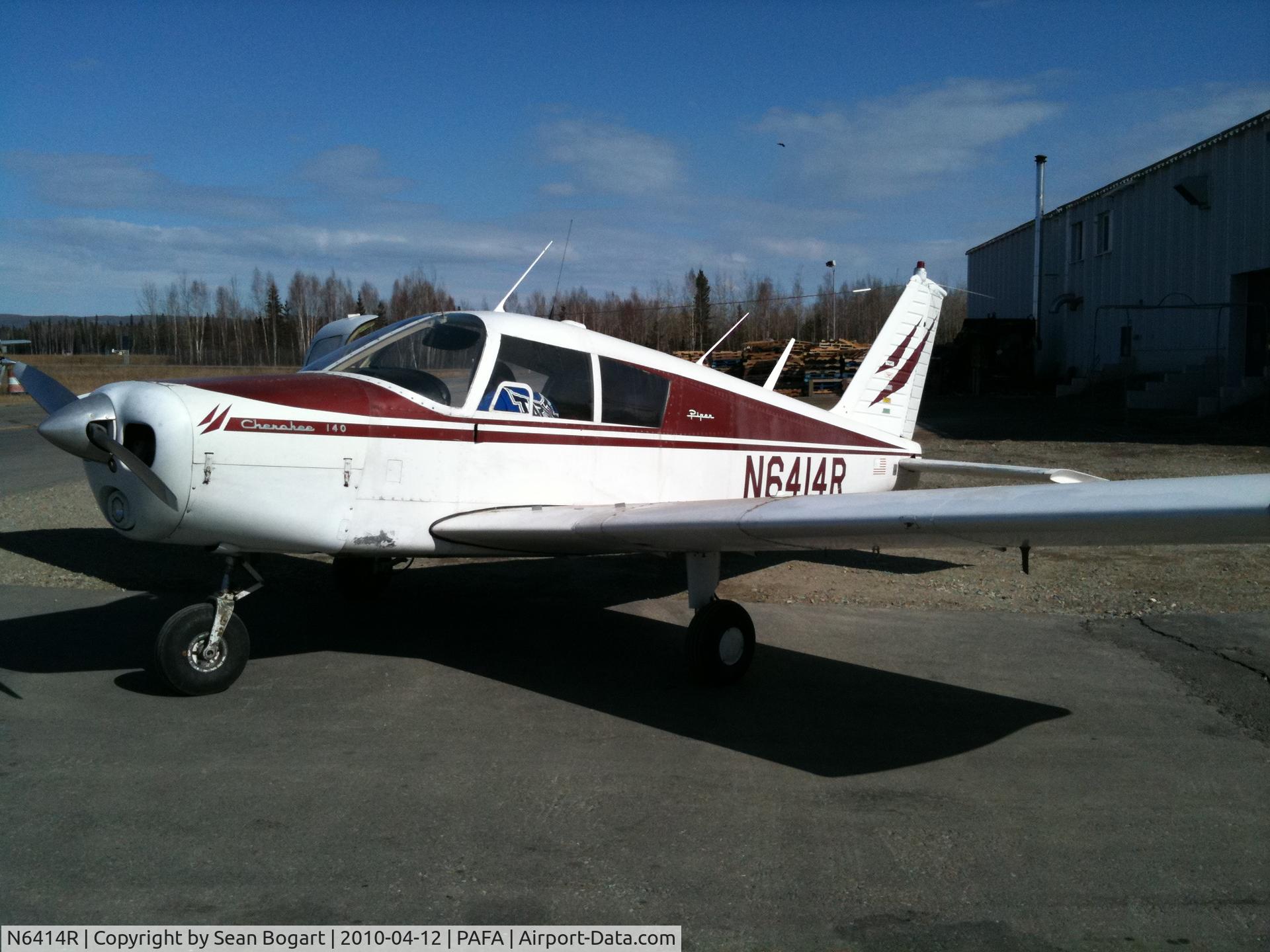 N6414R, 1966 Piper PA-28-140 Cherokee C/N 28-21593, Cherokee 14R @ PAFA
