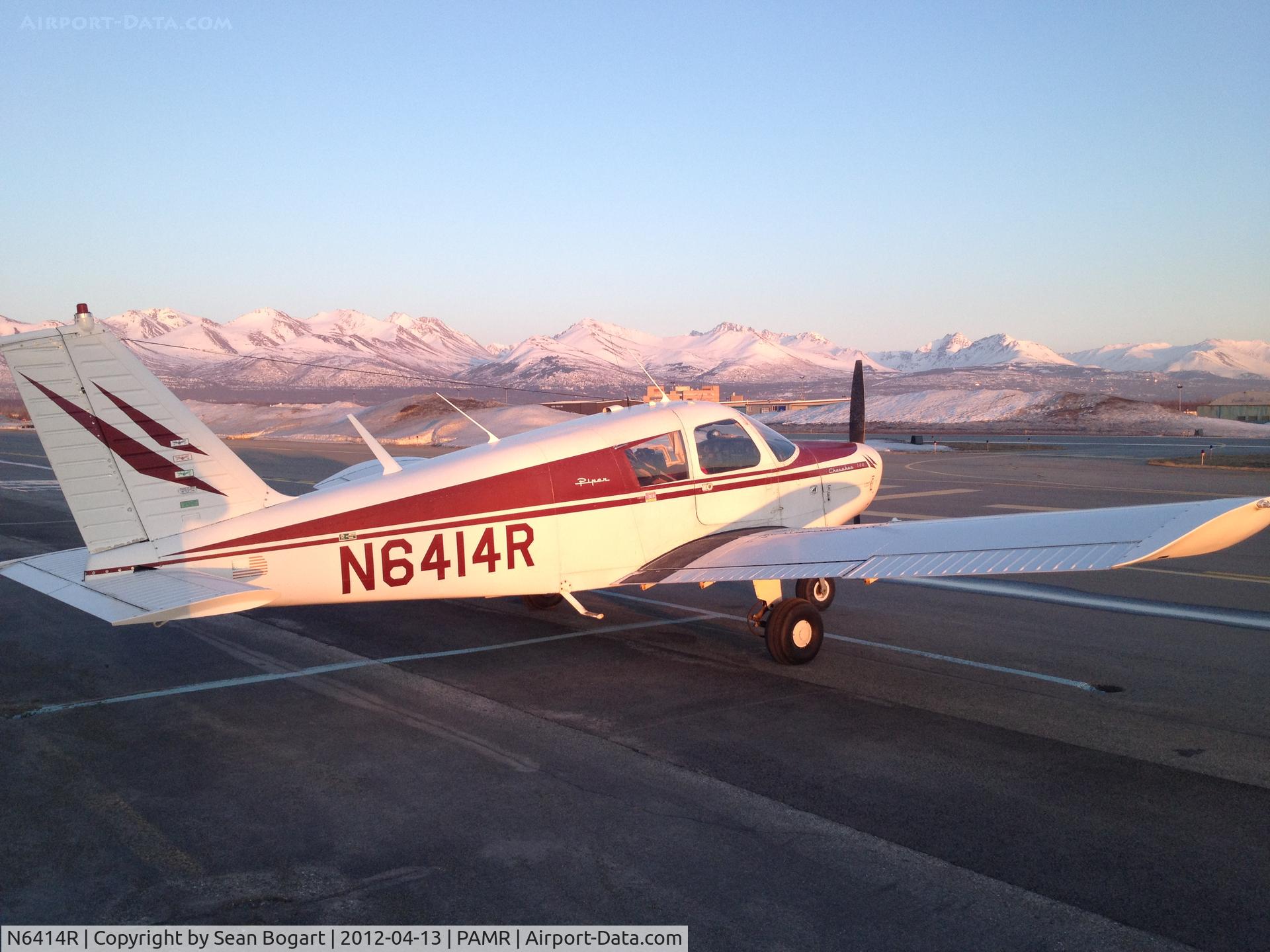N6414R, 1966 Piper PA-28-140 Cherokee C/N 28-21593, Just landed PAOM-PAMR non-stop