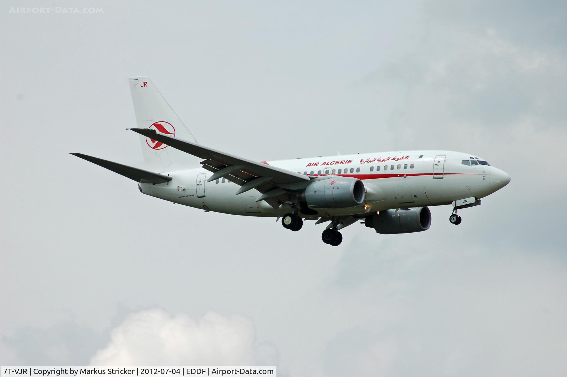 7T-VJR, 2002 Boeing 737-6D6 C/N 30545, Boeing 737-600