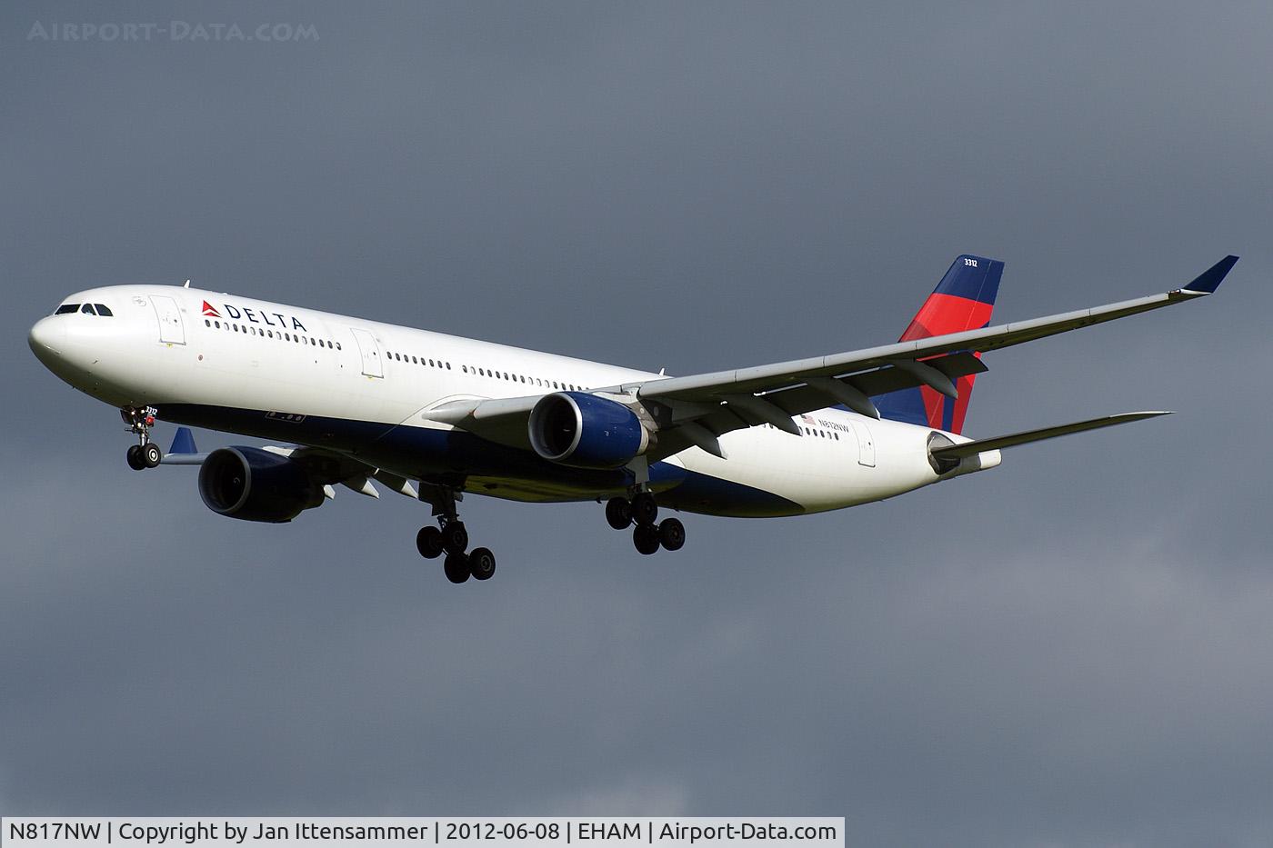 N817NW, 2007 Airbus A330-323 C/N 0843, N817MW @ eham