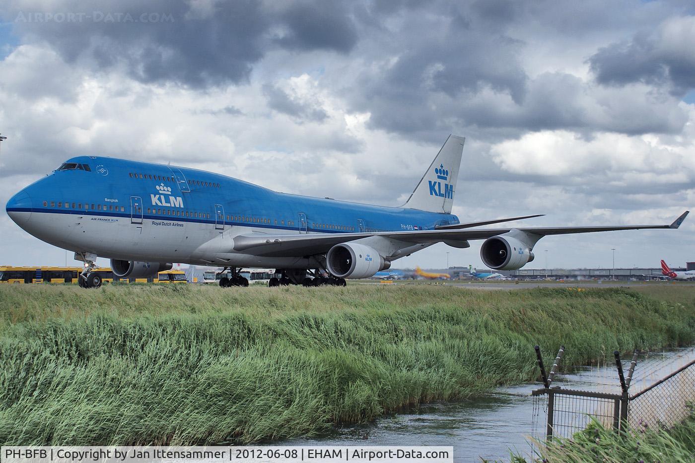 PH-BFB, 1989 Boeing 747-406 C/N 24000, PH-BFB @ EHAM