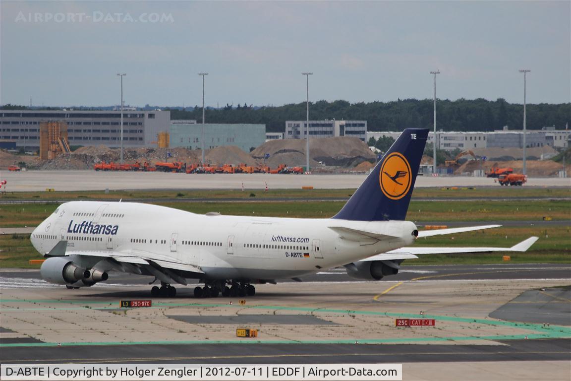 D-ABTE, 1991 Boeing 747-430M C/N 24966, Ready for take-off to Mexico....