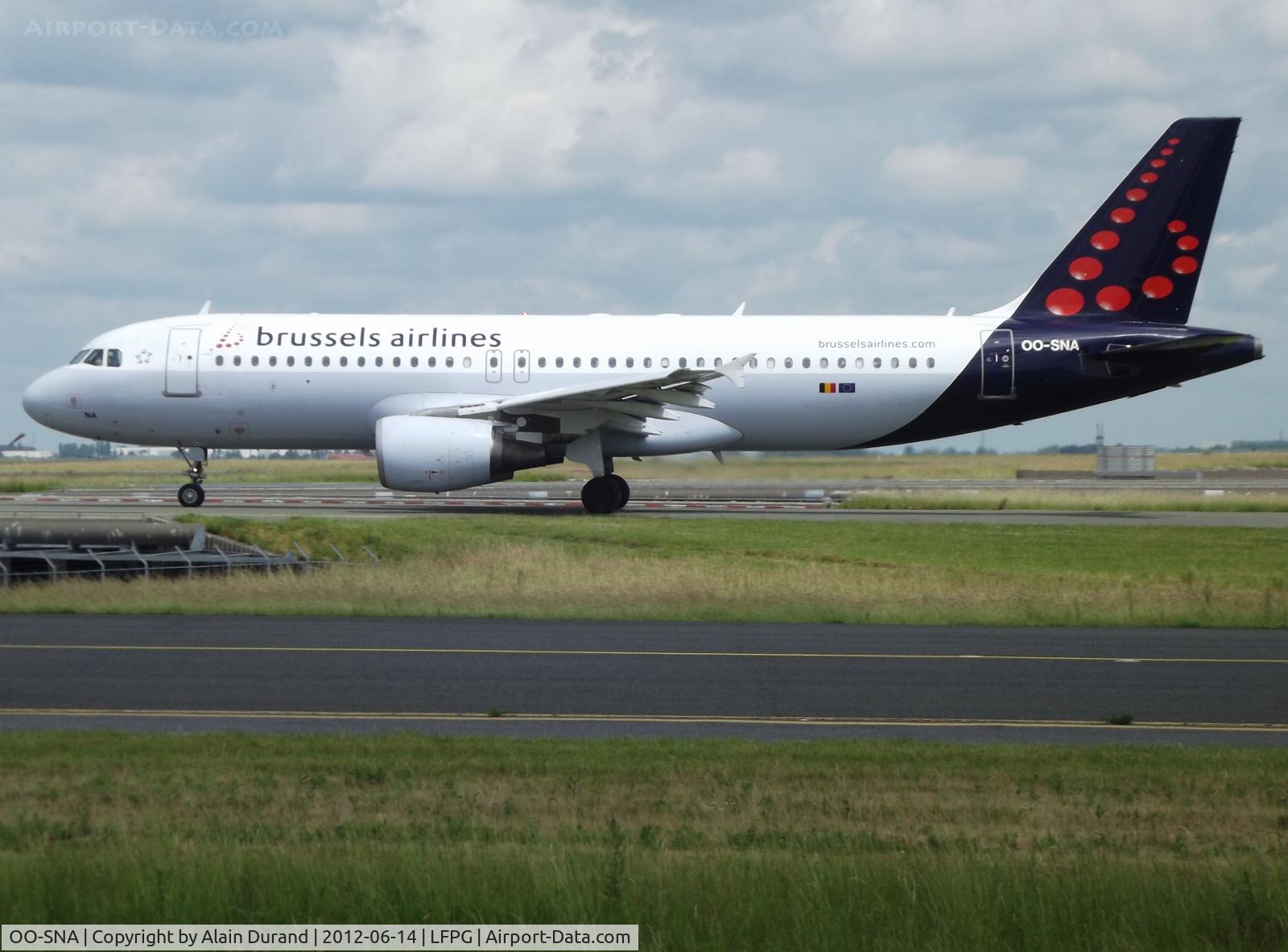 OO-SNA, 2001 Airbus A320-214 C/N 1441, When coming under the light, C/N 1441 started her useful life with LTU as D-ALTC and kept flying with Air Berlin. Move across the border with Belgium took place in 2011.